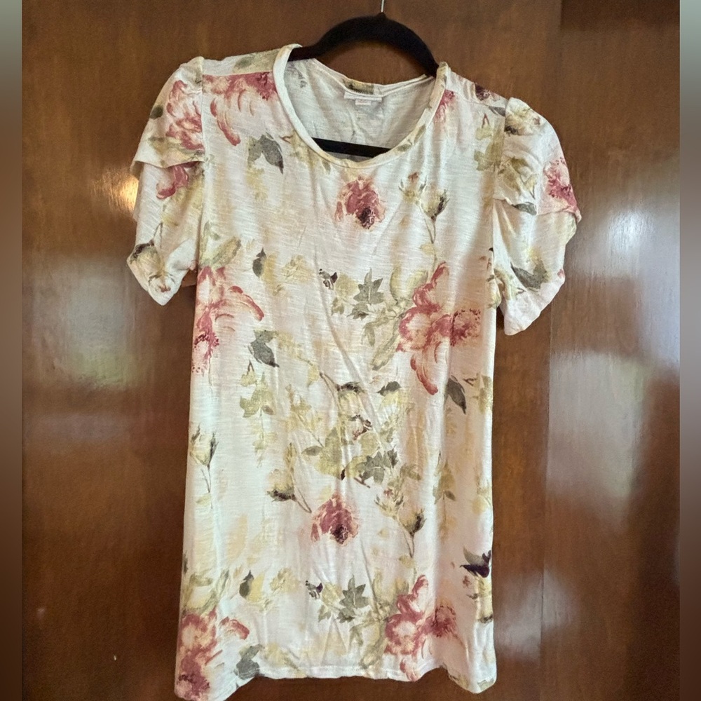 LuLaRoe floral top